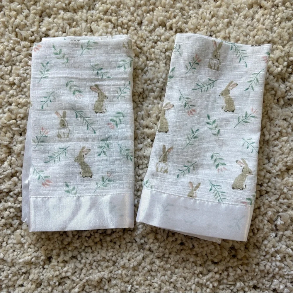 Aden + Anais Essentials Classic Lovey, Cotton Muslin Bunny Burp Cloth New Unused